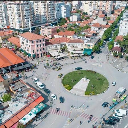 City Center Apartament, Pazari Ri Тирана Экстерьер фото