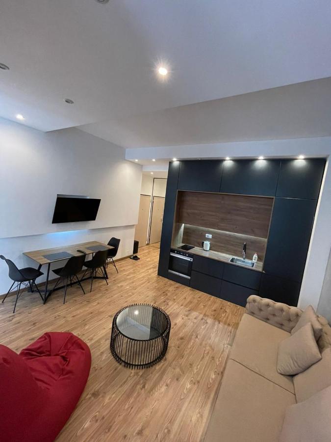 City Center Apartament, Pazari Ri Тирана Экстерьер фото